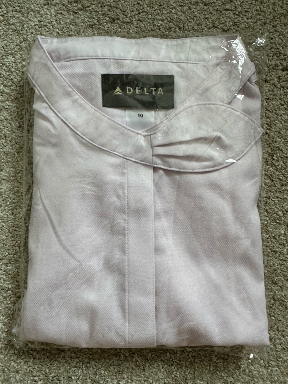 NWT Delta Air Lines Uniform Shirt - Passport Plum Purple - Size 10 - Brand New